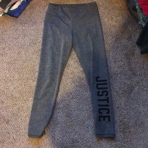 Gray justice legging